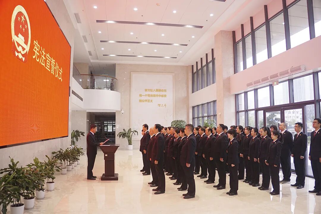 宪法宣传周 ∣ 今天，我们庄严宣誓